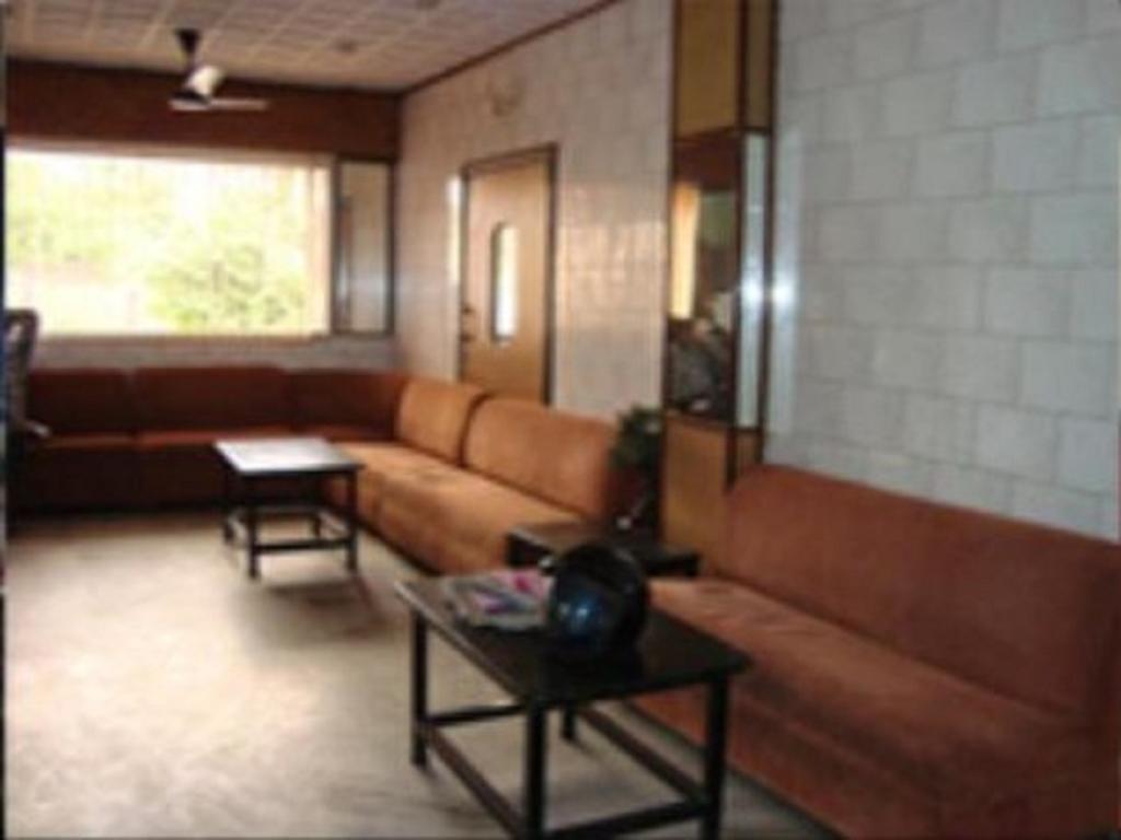 Hotel Anjuman آغْرا الغرفة الصورة